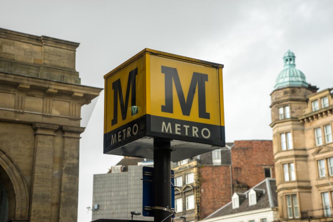 sign for newcastle metro
