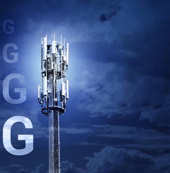 Mobile telephone  mast with 5G text