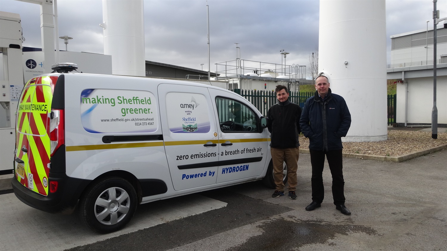 sheffield-council-launches-trial-to-use-hydrogen-vehicles-in-road