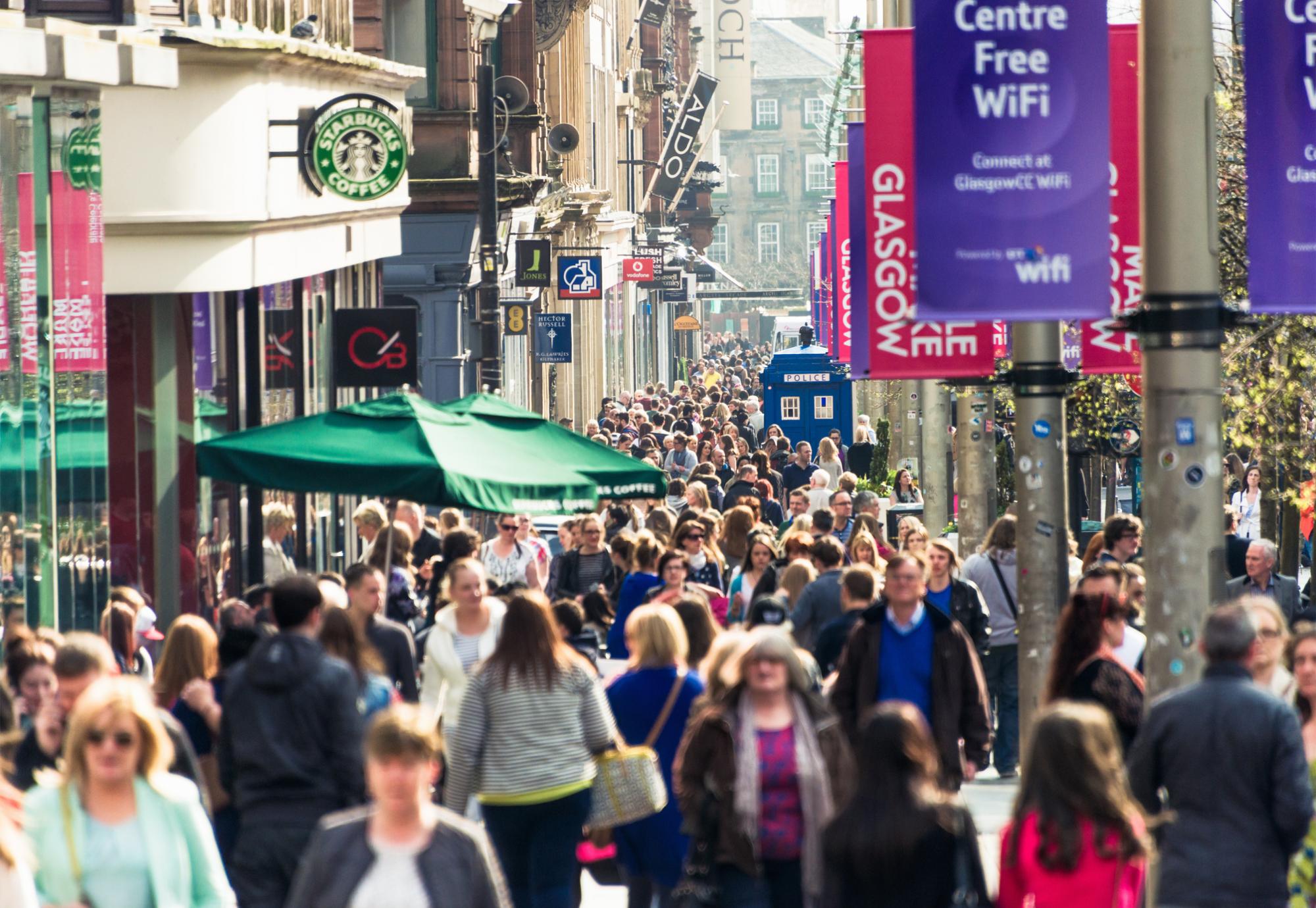 Picture of a busy high street before Covid-19.