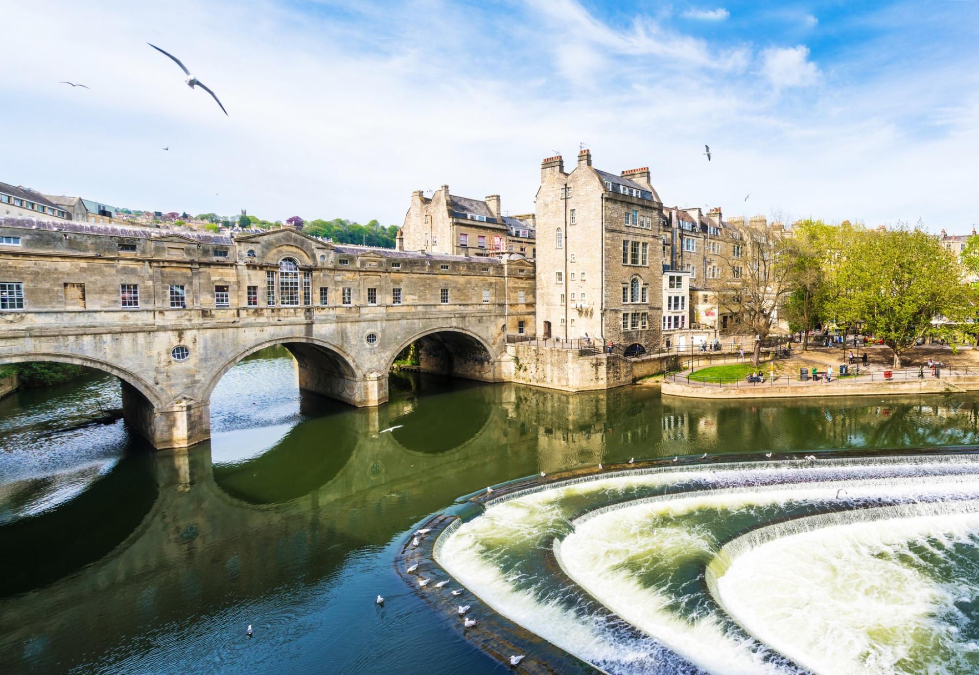 Pulteney bridge in Bath, UK