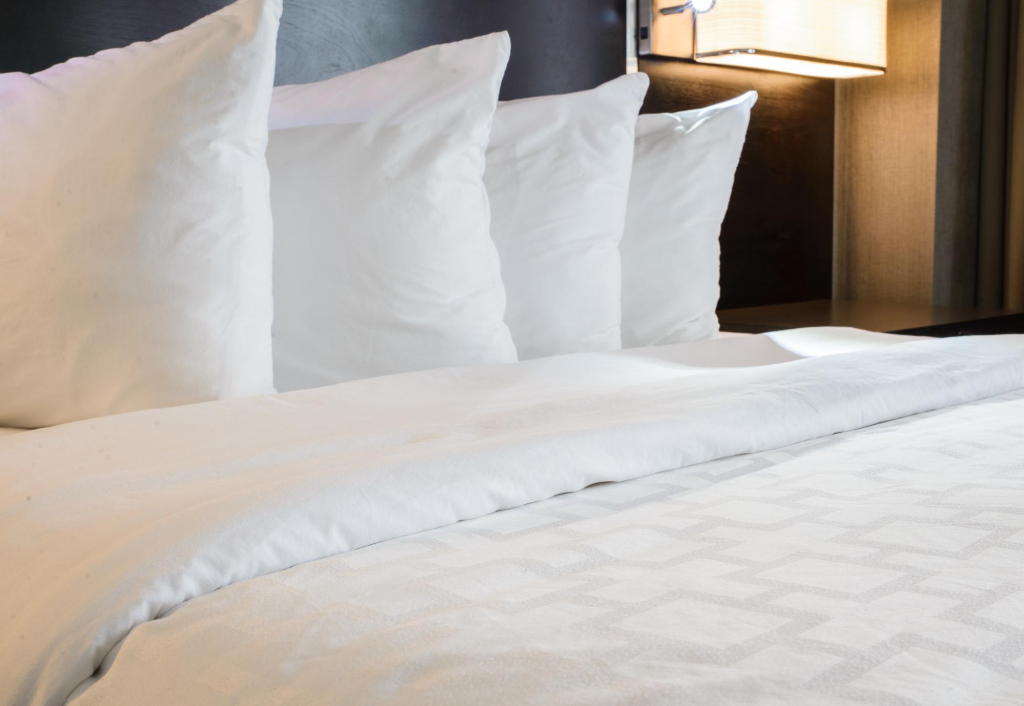 Hotel pillows and bedding