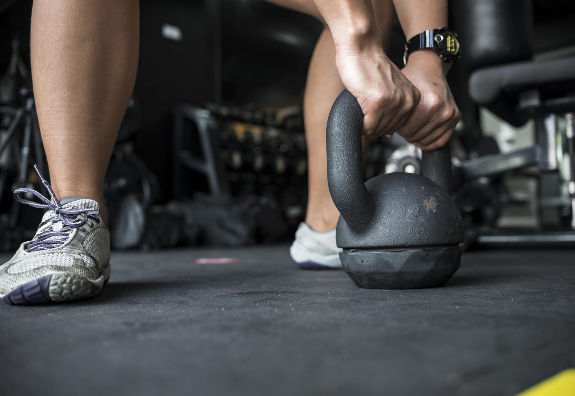 woman lifting weights