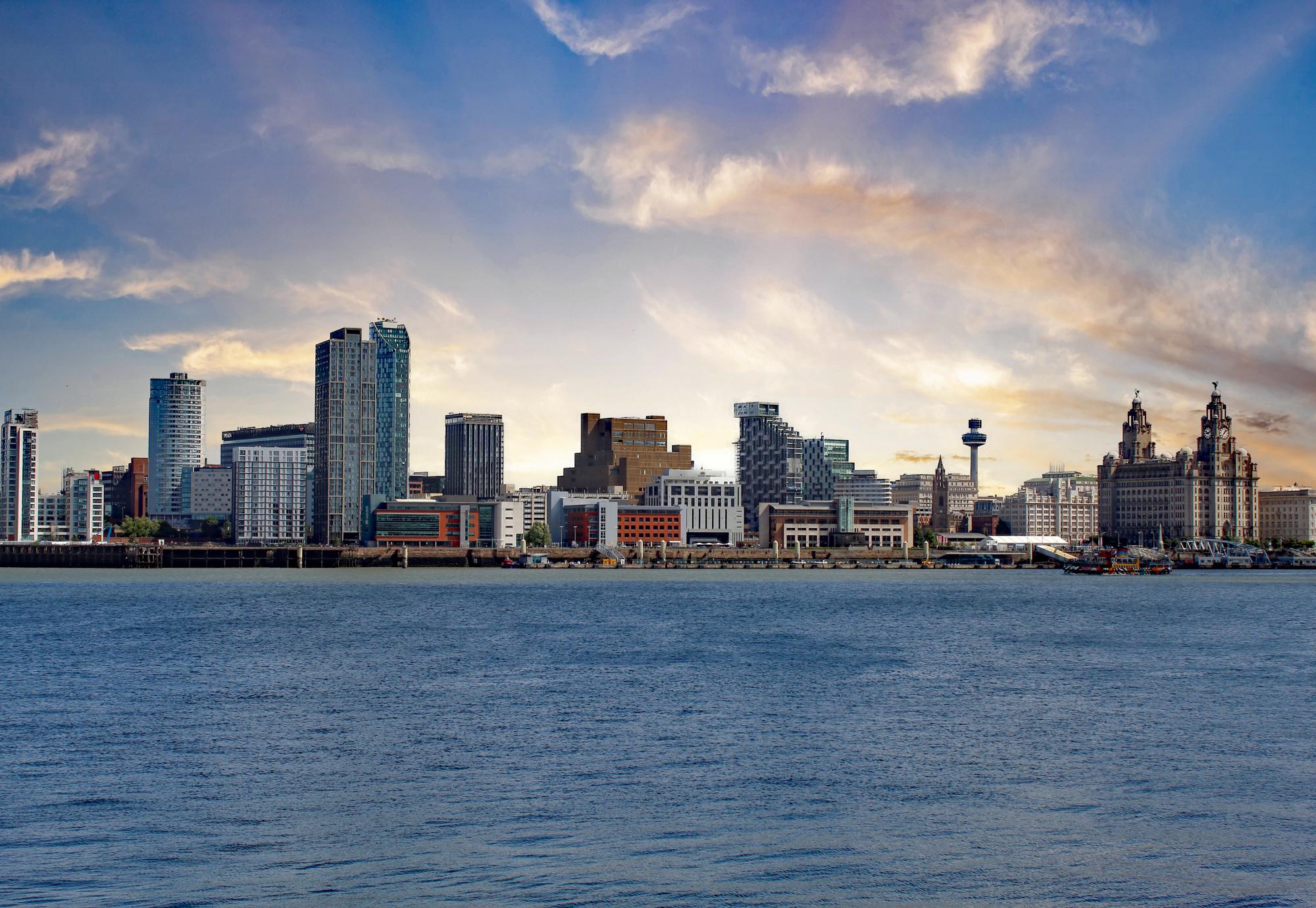 shot of the Liverpool skyline