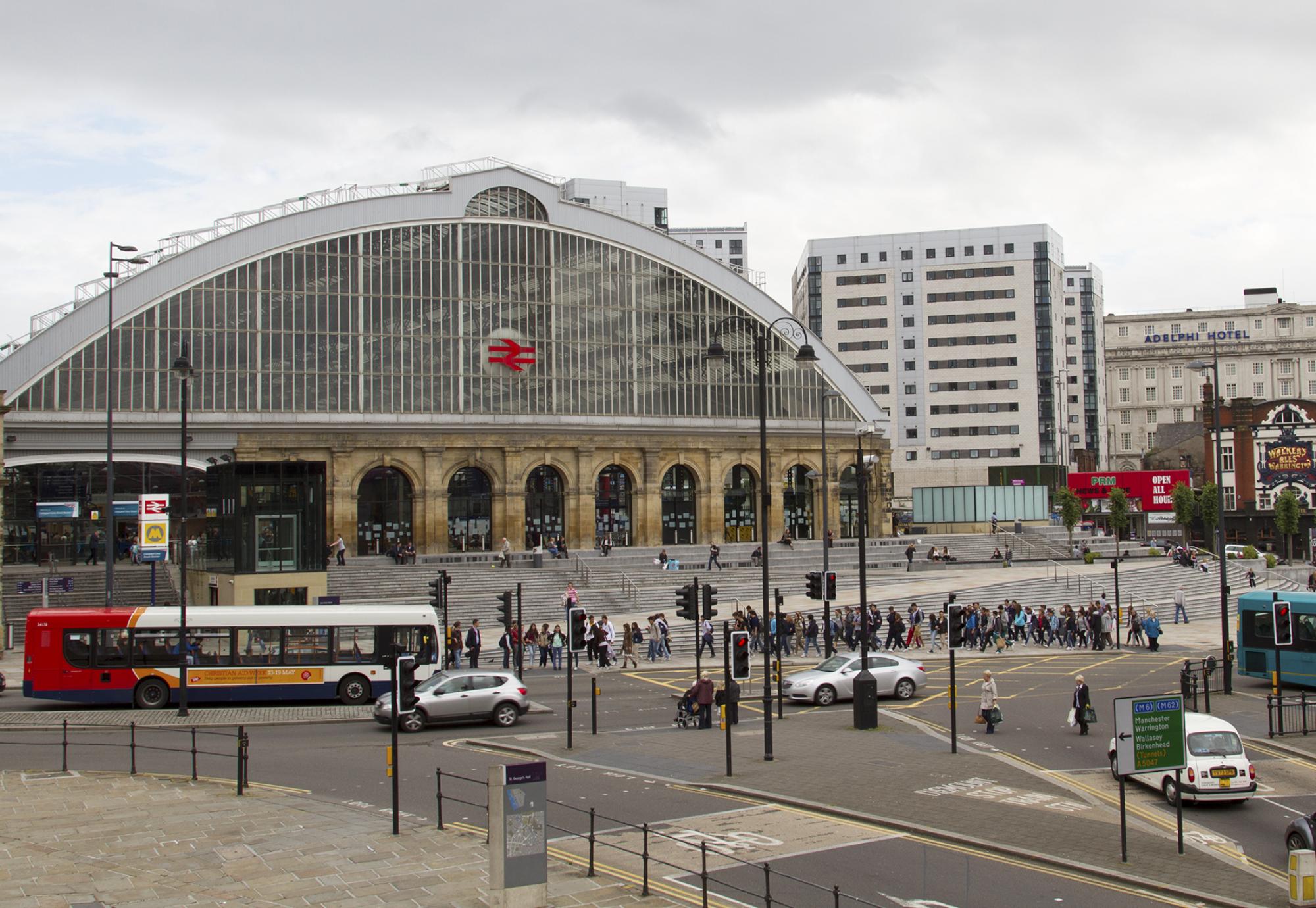 Liverpool Lime Street Train Station