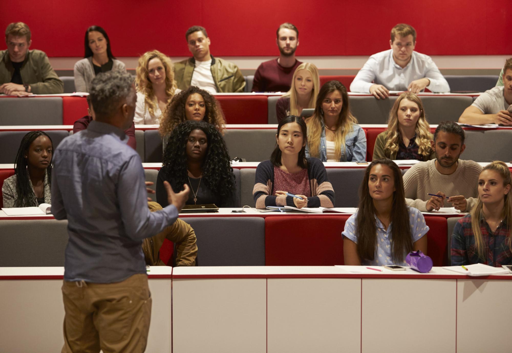 Lecturer teaching university students