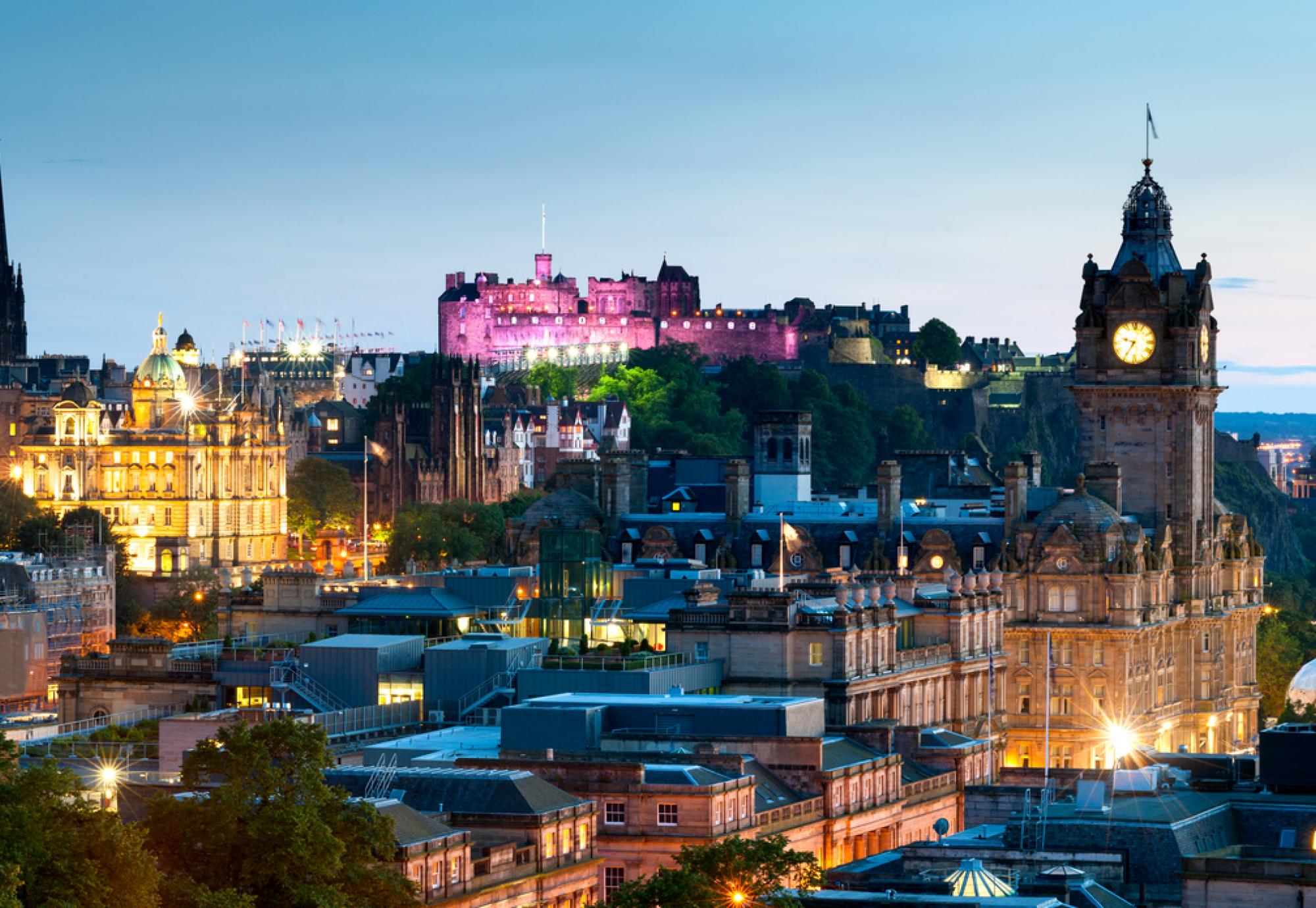 Edinburgh cityscape at dusk