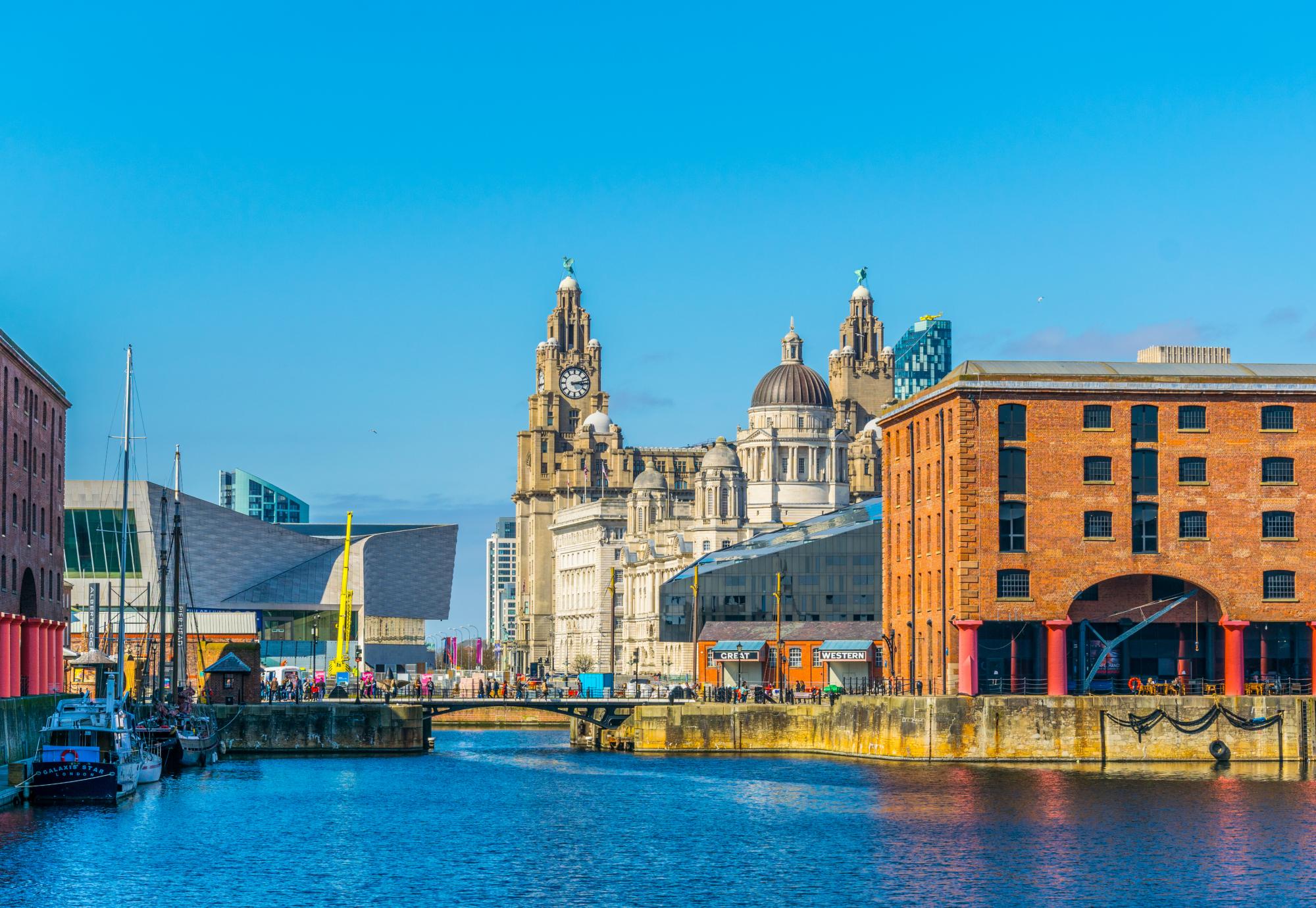 Skyline of Liverpool through albert dock