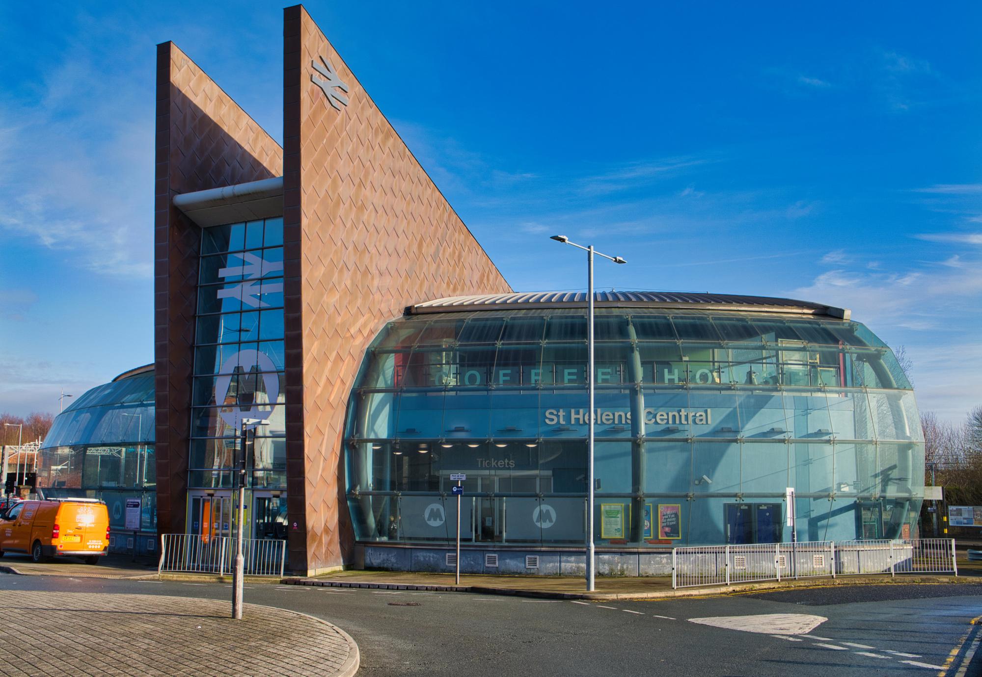 St Helens Central station