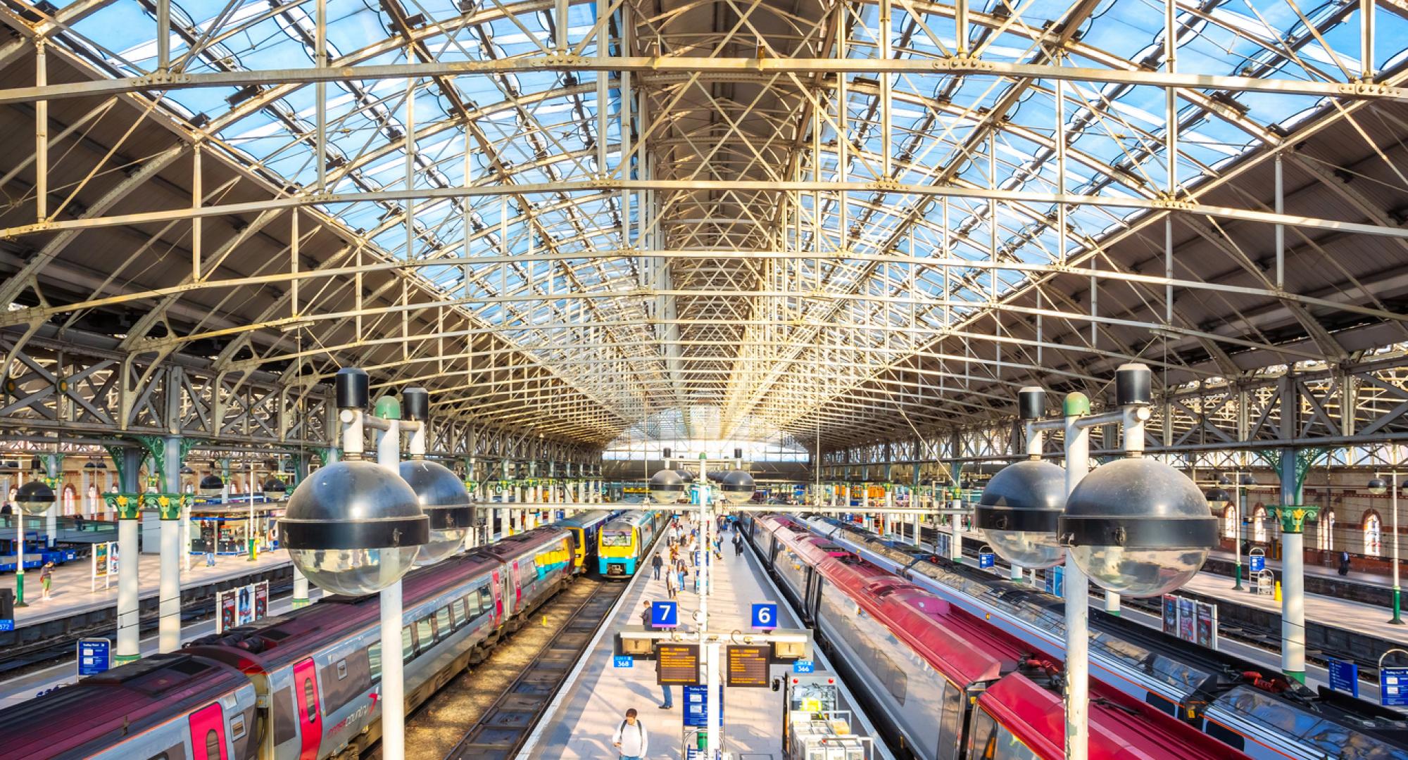 Manchester Piccadilly station