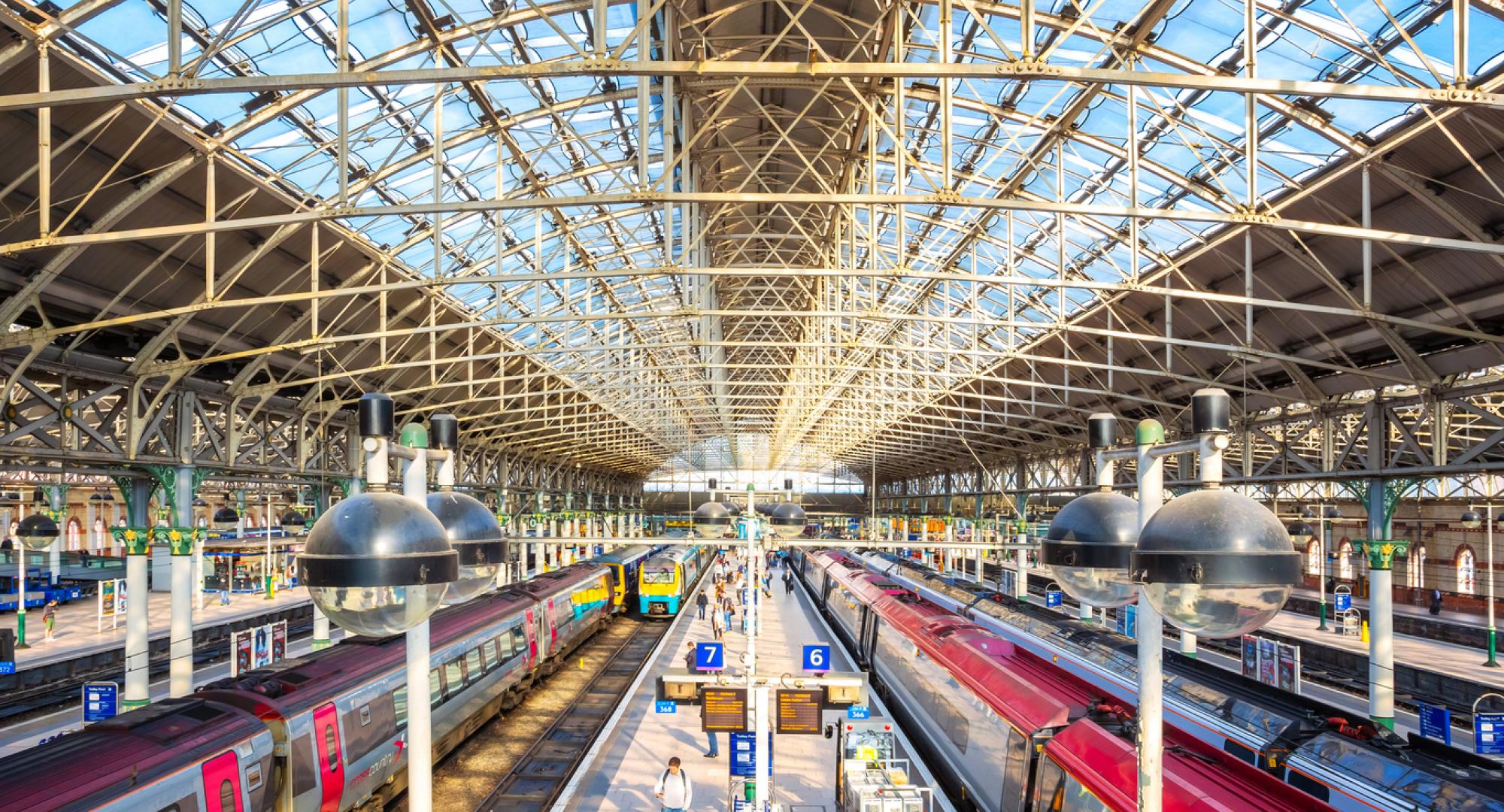 Manchester Piccadilly station