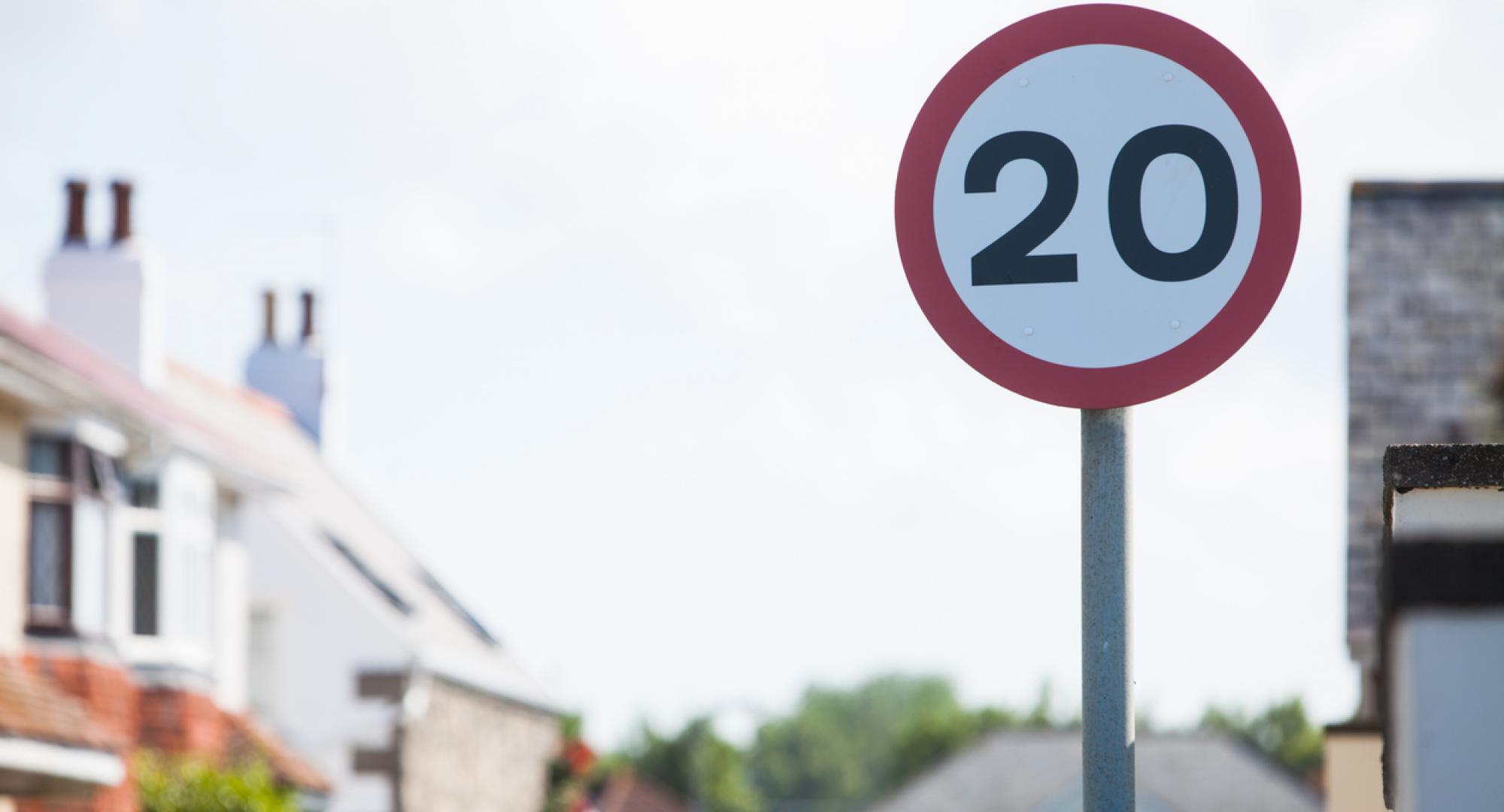 image of a 20kmh speed restriction road sign.