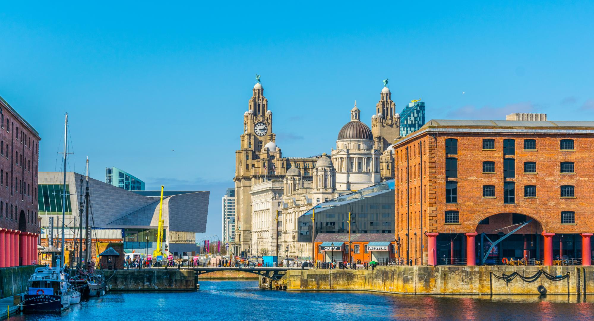 Skyline of Liverpool through albert dock