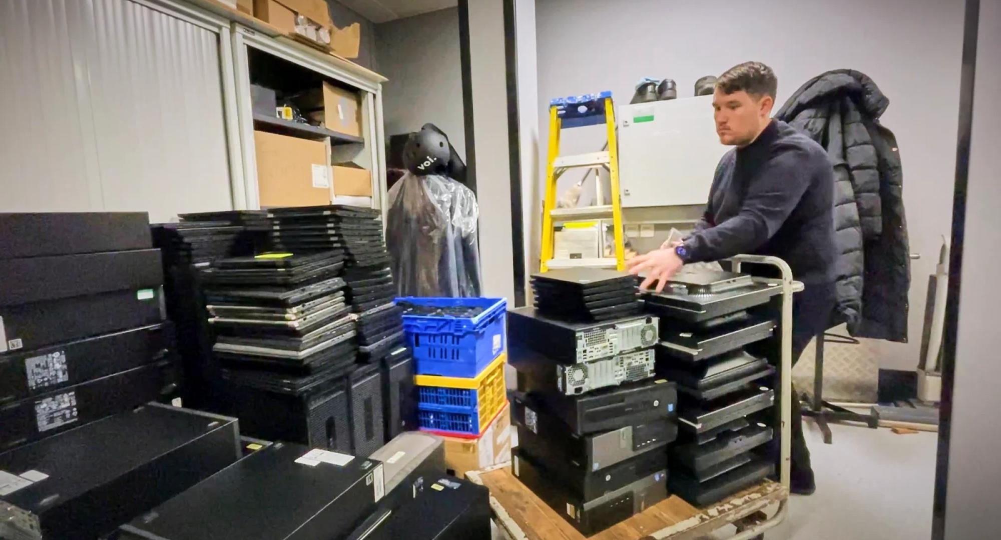 Device Bank 