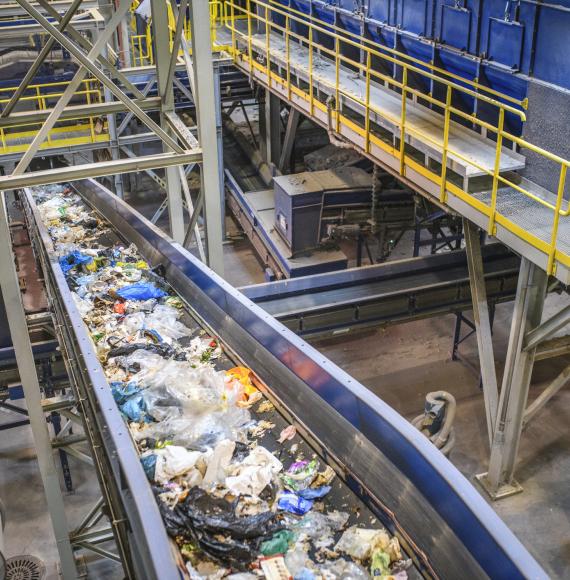 Plastics recycling plant in operation