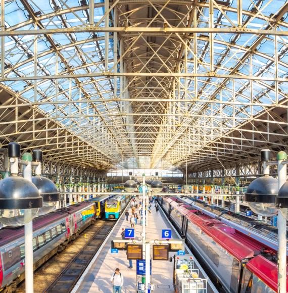 Manchester Piccadilly station