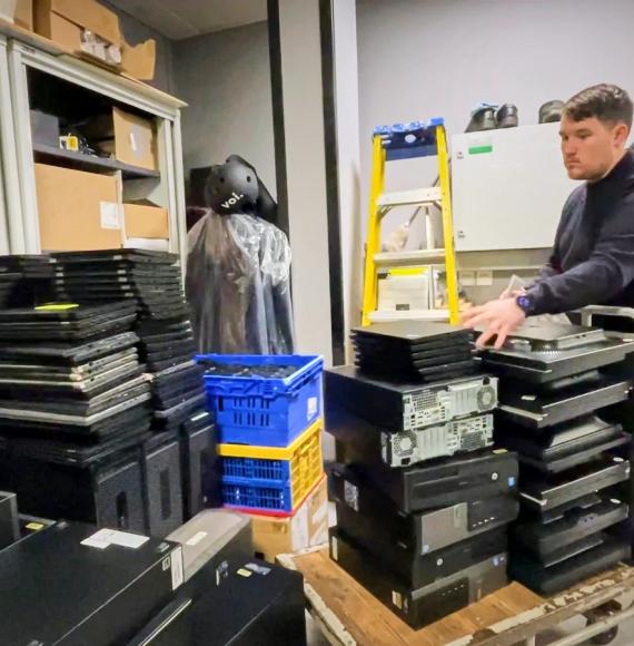 Device Bank 