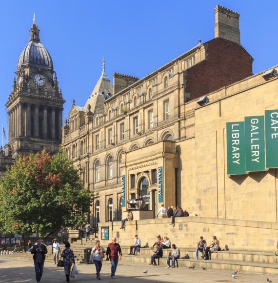 Leeds town hall and gallery
