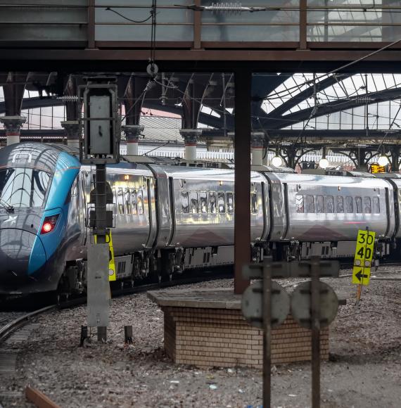 Northern powerhouse rail
